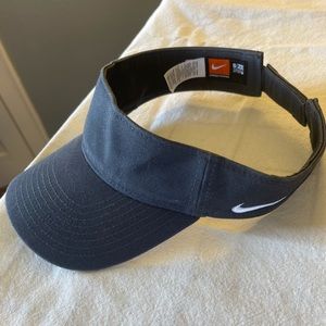 Nike visor